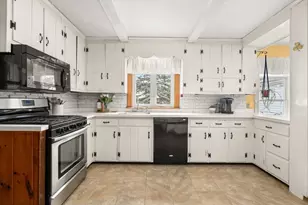 1 Walker St, Maynard, MA 01754 - Photo 14