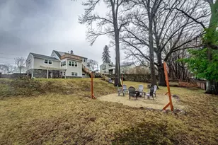 32 Farmington St, Worcester, MA 01603 - Photo 20