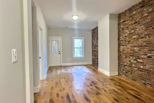 255 Paris, Boston, MA 02128 - Photo 4