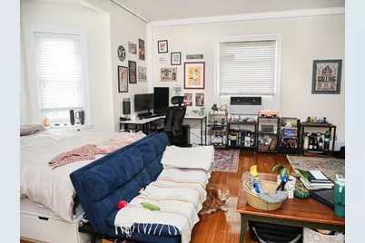 25 Garrison Rd #2, Brookline, MA 02445 - Photo 4