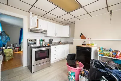 35 Hadwen Ln, Worcester, MA 01609 - Photo 18