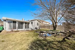 47 Boucher Cir, Chicopee, MA 01020 - Photo 38