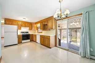 47 Boucher Cir, Chicopee, MA 01020 - Photo 6