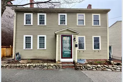 4 Kent #2, Newburyport, MA 01950 - Photo 1