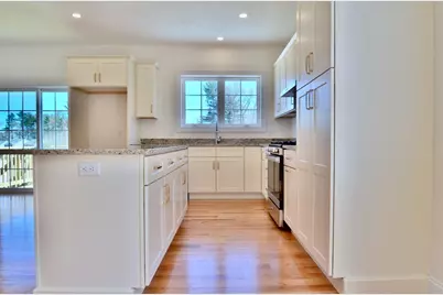 16B Crownshield #16B, Uxbridge, MA 01569 - Photo 6