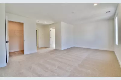 16B Crownshield #16B, Uxbridge, MA 01569 - Photo 14