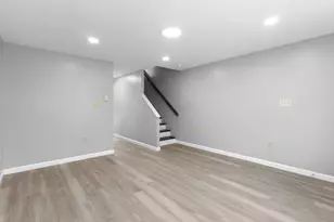 6 Mt Vernon St, Worcester, MA 01605 - Photo 10