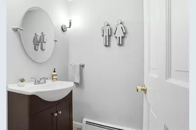 165 Townsend St, Pepperell, MA 01463 - Photo 6