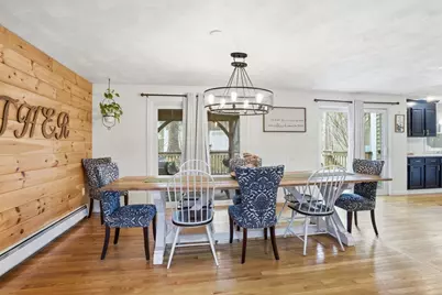 165 Townsend St, Pepperell, MA 01463 - Photo 10