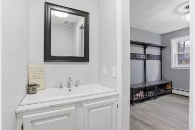 165 Townsend St, Pepperell, MA 01463 - Photo 22