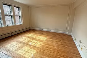 988 Memorial Dr, Cambridge, MA 02138 - Photo 2