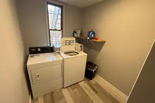 250-252 Main St, Boston, MA 02129 - Photo 16