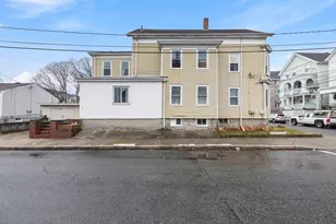 93 Warren St, Fall River, MA 02720 - Photo 2