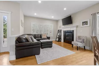 36 Empire Drive, North Andover, MA 01845 - Photo 4