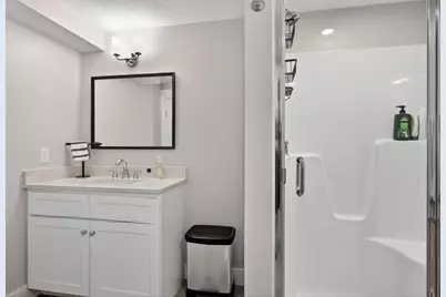 17 Stonebrook Ct, Southborough, MA 01772 - Photo 32