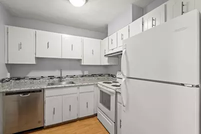 245 Sea St #16, Quincy, MA 02168 - Photo 6