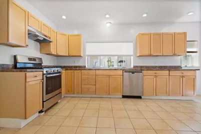 144 Waverly #1, North Andover, MA 01845 - Photo 8