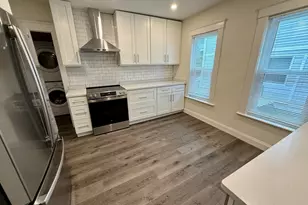 1049 Broadway, Somerville, MA 02144 - Photo 4