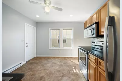 25-27 Santa Barbara St, Springfield, MA 01104 - Photo 8