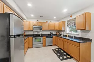 63 Power St, Uxbridge, MA 01569 - Photo 12