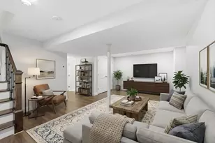 70 Hatfield St, Northampton, MA 01060 - Photo 32