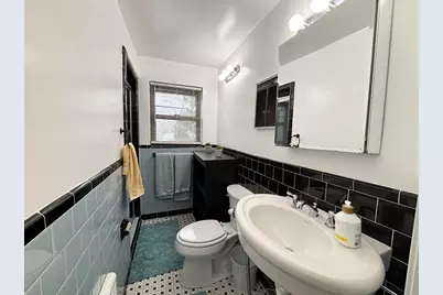 9 Reservoir Rd #1, Brookline, MA 02467 - Photo 8