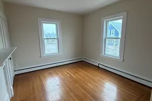 35 Fairview St, Winthrop, MA 02152 - Photo 4