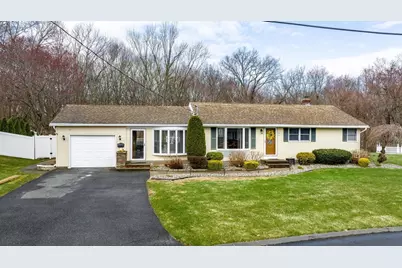 56 Longwood Dr, Chicopee, MA 01020 - Photo 2