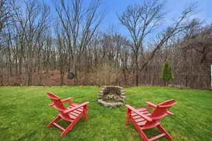 56 Longwood Dr, Chicopee, MA 01020 - Photo 30