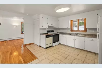 10 Ernest Ave, Quincy, MA 02169 - Photo 10