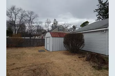 8 Chester St, Montague, MA 01376 - Photo 30
