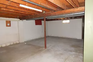 8 Chester St, Montague, MA 01376 - Photo 32