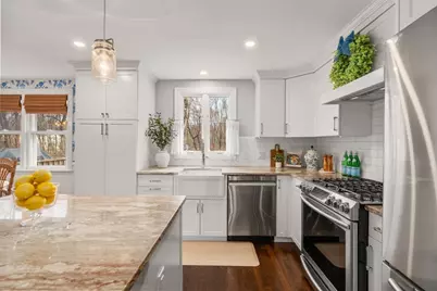 9 Stoneybrook Rd, Burlington, MA 01803 - Photo 4