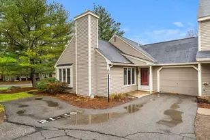 101 Brickett Hill Cir, Haverhill, MA 01830 - Photo 2