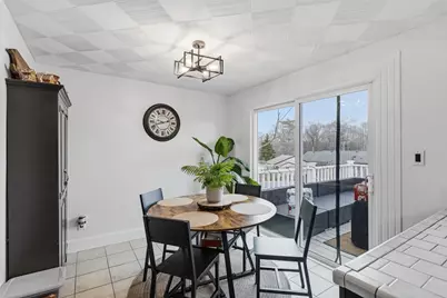 72 Rochambeau, New Bedford, MA 02745 - Photo 8