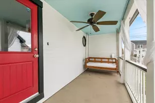 18 Sherman Pl, Woburn, MA 01801 - Photo 26