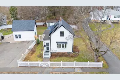 18 Sherman Pl, Woburn, MA 01801 - Photo 38