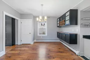 18 Sherman Pl, Woburn, MA 01801 - Photo 10