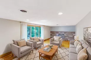 22 Starview Dr, Sudbury, MA 01776 - Photo 2