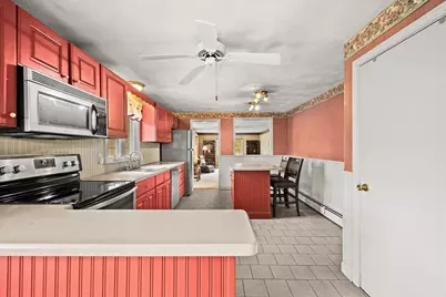 675 Wood St, Swansea, MA 02777 - Photo 10