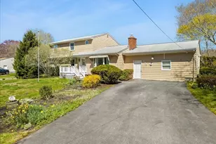 675 Wood St, Swansea, MA 02777 - Photo 2