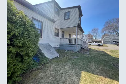 149 Lake St, Webster, MA 01570 - Photo 4