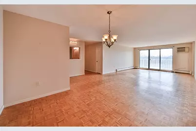 151 Coolidge Ave #413, Watertown, MA 02472 - Photo 6