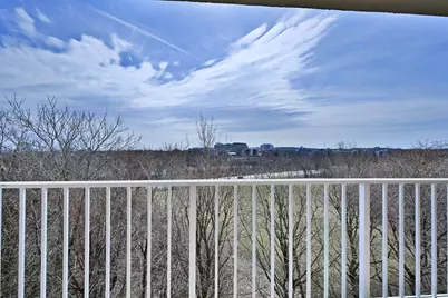 151 Coolidge Ave #413, Watertown, MA 02472 - Photo 2