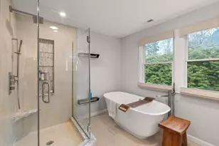 5 Derby St, Newton, MA 02465 - Photo 16