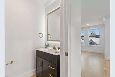 25 Landry Road, Medford, MA 02155 - Photo 22