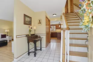 4 Charnock Cir, Rutland, MA 01543 - Photo 4