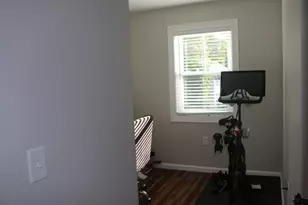 79 N Main St, Belchertown, MA 01007 - Photo 12