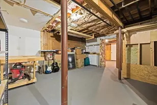 27 Goldenrod Ln, Yarmouth, MA 02675 - Photo 36