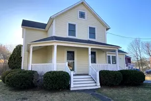 27 Prospect St, Hatfield, MA 01038 - Photo 2